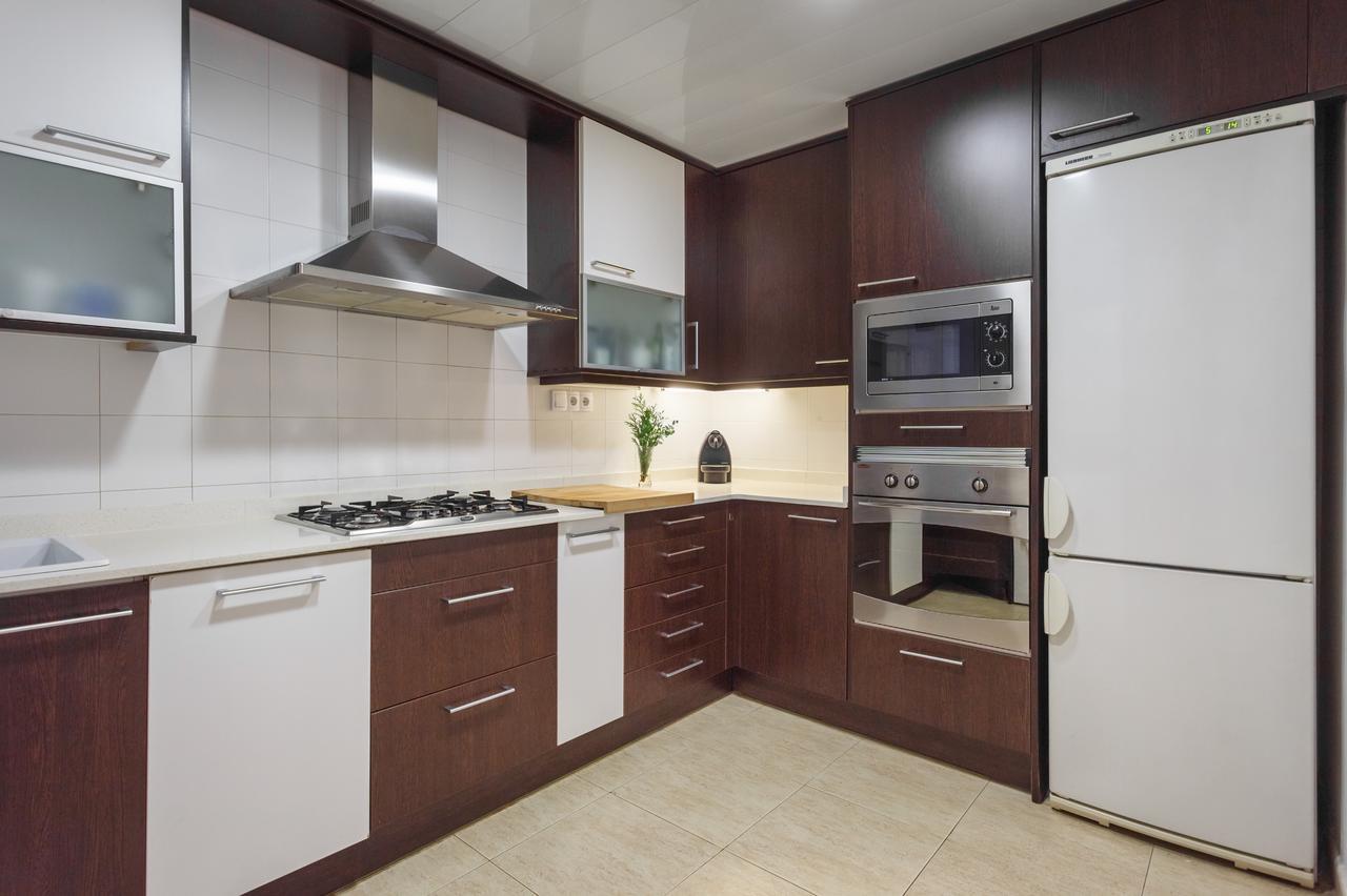 Flateli Aribau Apartment Barcelona Bagian luar foto